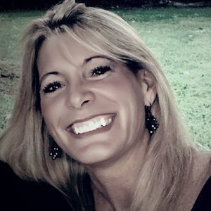 Meet your Posher, Devonne